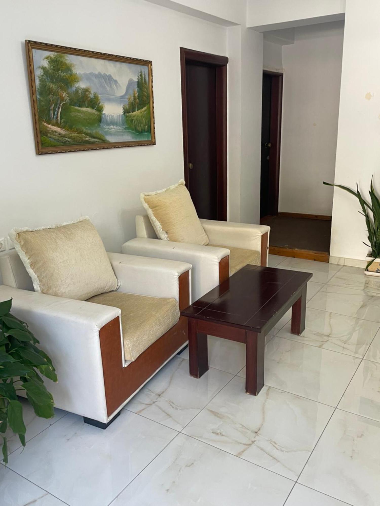 Freskia Hotel 3*