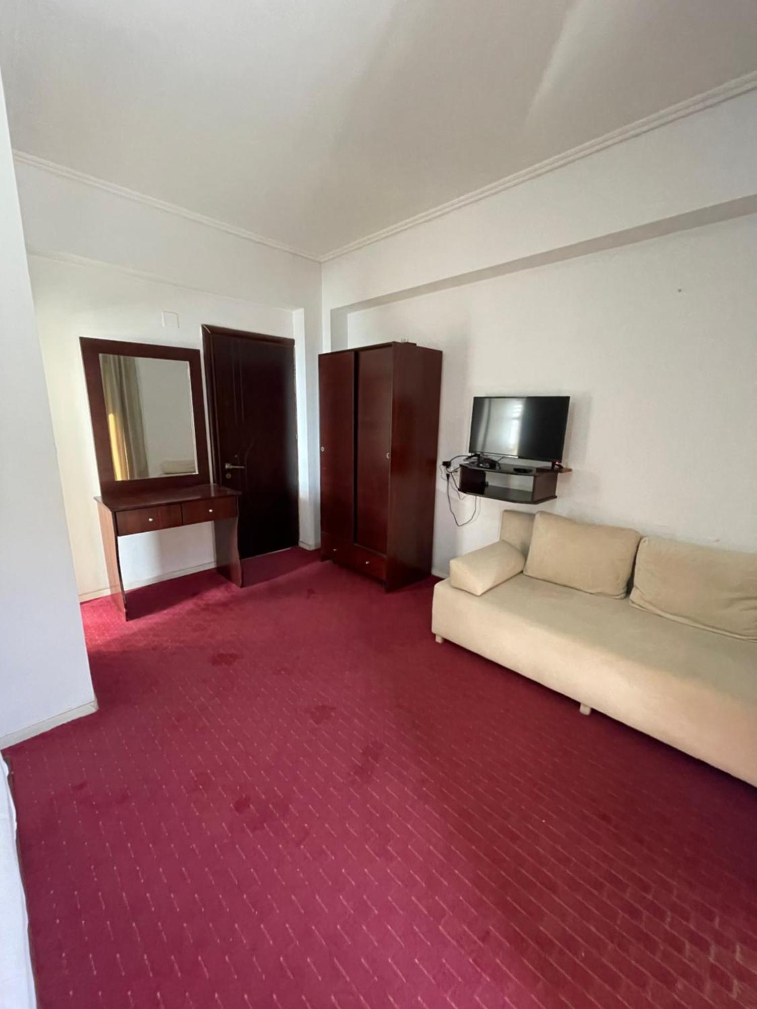 Freskia Hotel