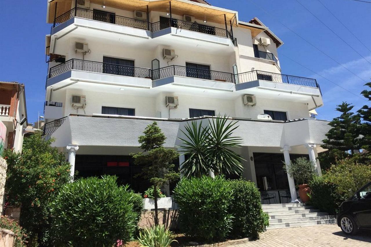 Freskia Hotel Sarandë